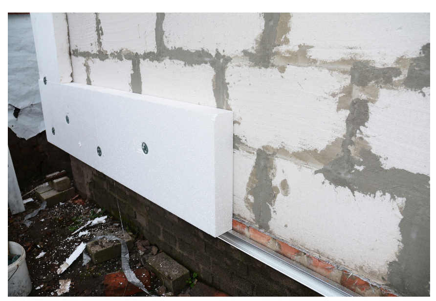 insulated wall signal boosters